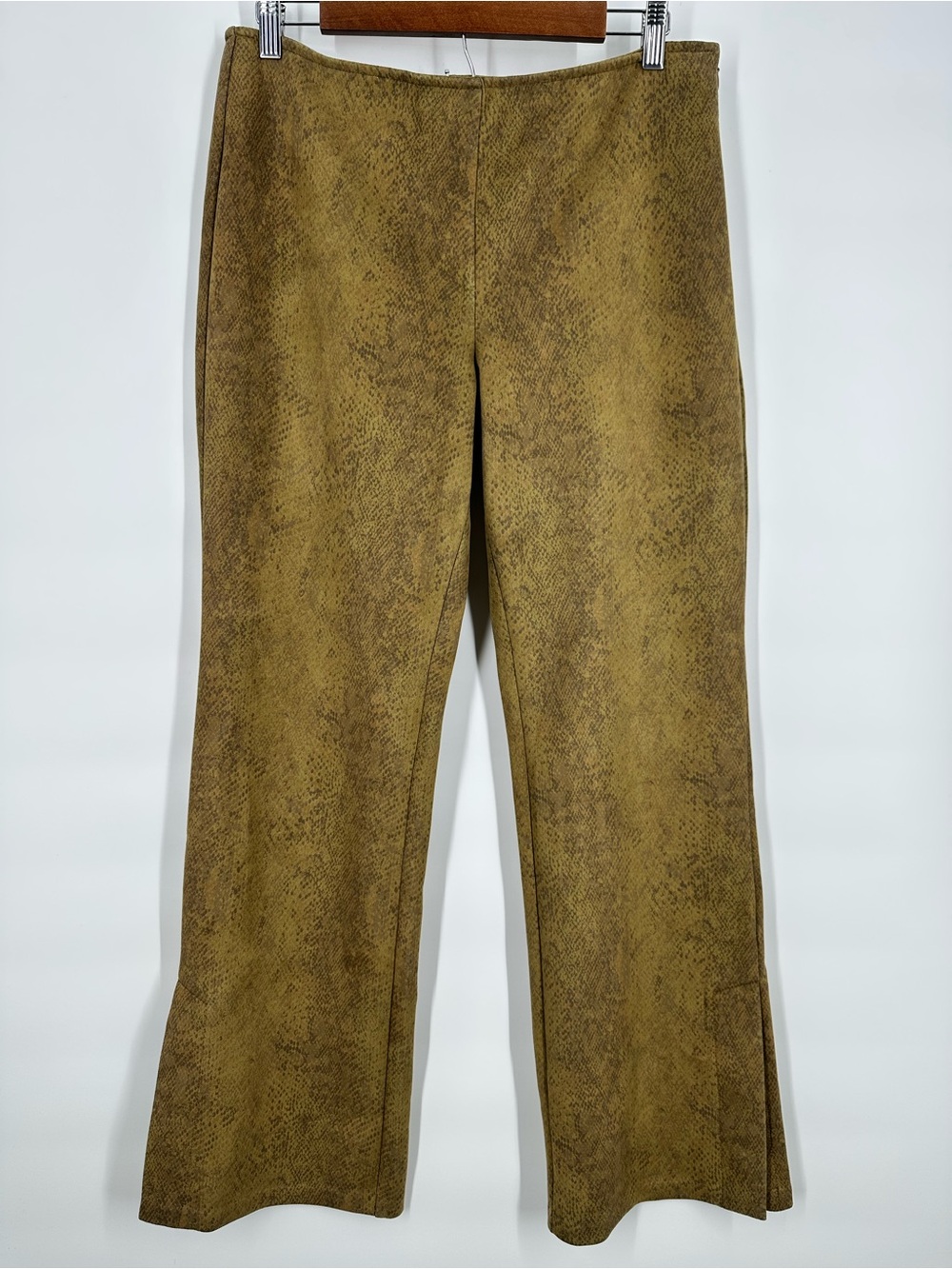 URBAN OUTFITTERS Vivica Velveteen Flared Pants Snake Olive Green Pattern Vintage